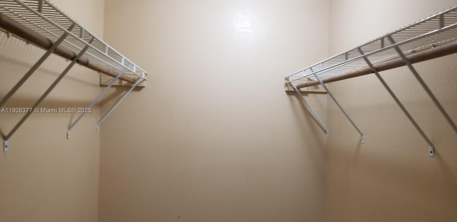 COMFORT VILLAS 1ST ADDN - Residential Lease