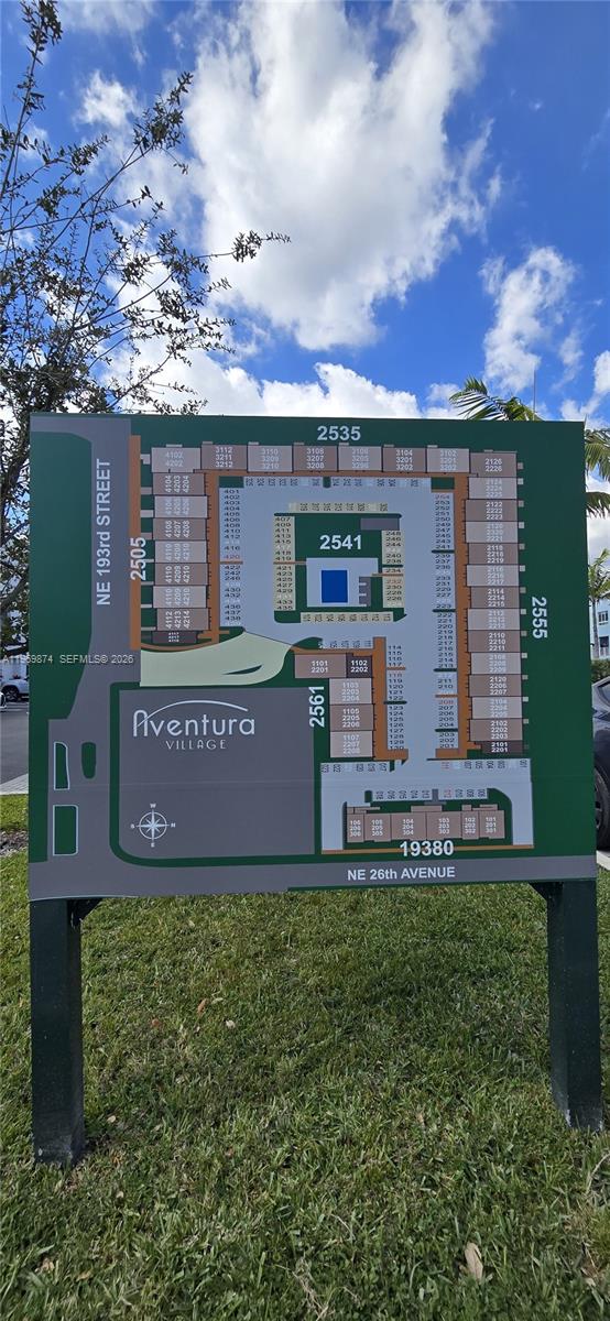 RIVERWOOD - Residential Lease