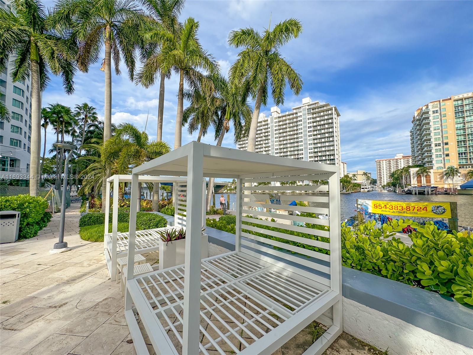 2670 E Sunrise Blvd 528