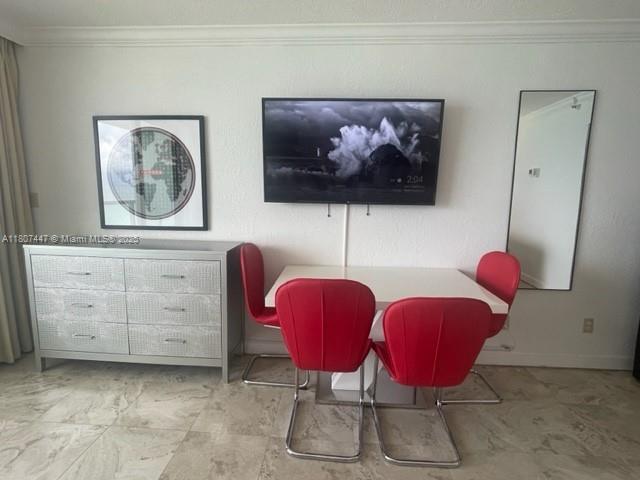 19201 Collins Ave 714