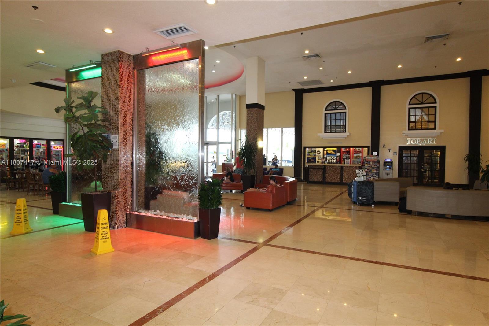 THE AVENTURA BEACH CLUB C - Residential