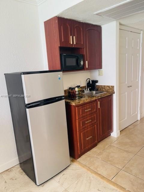 THE AVENTURA BEACH CLUB C - Residential