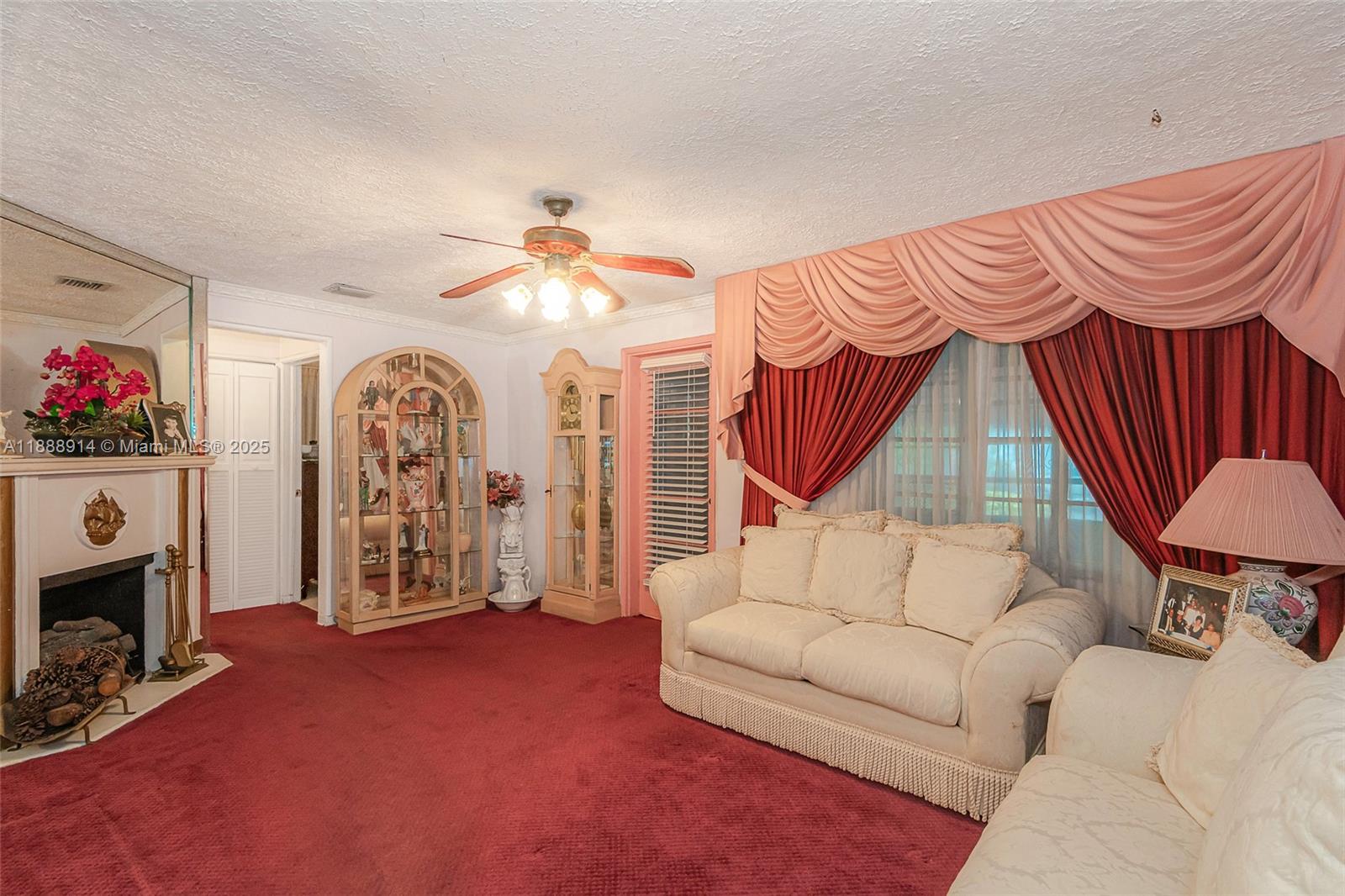 STEPHEN MANOR - Residential