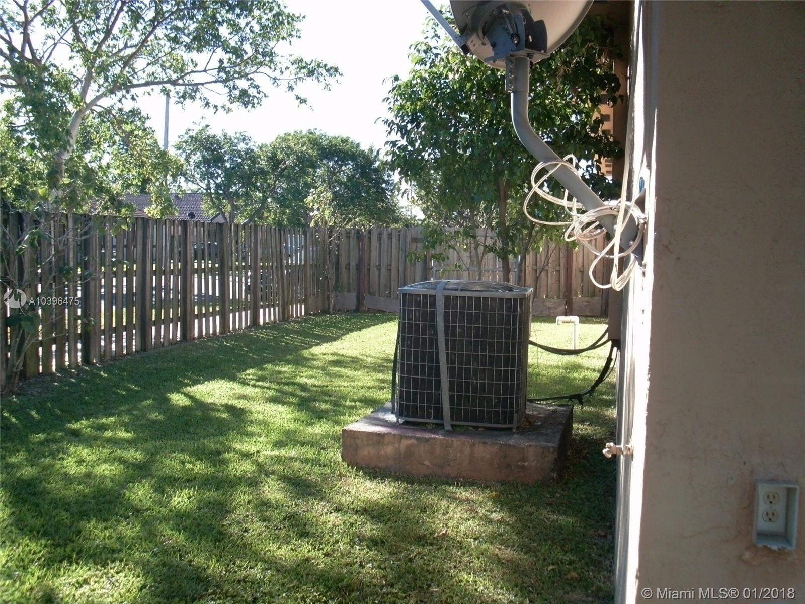 TENNESSEE ESTATES - Residential