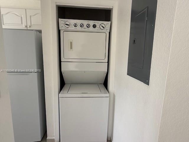 SWEETWATER GROVES .14 AC - Residential Lease