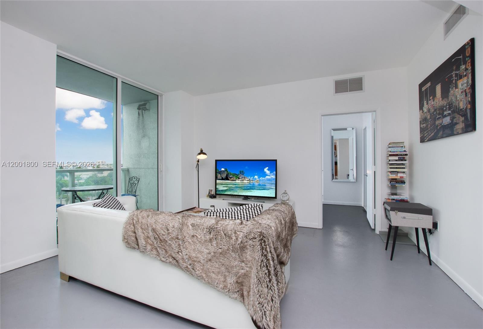 VIZCAYNE NORTH CONDO - Residential Lease