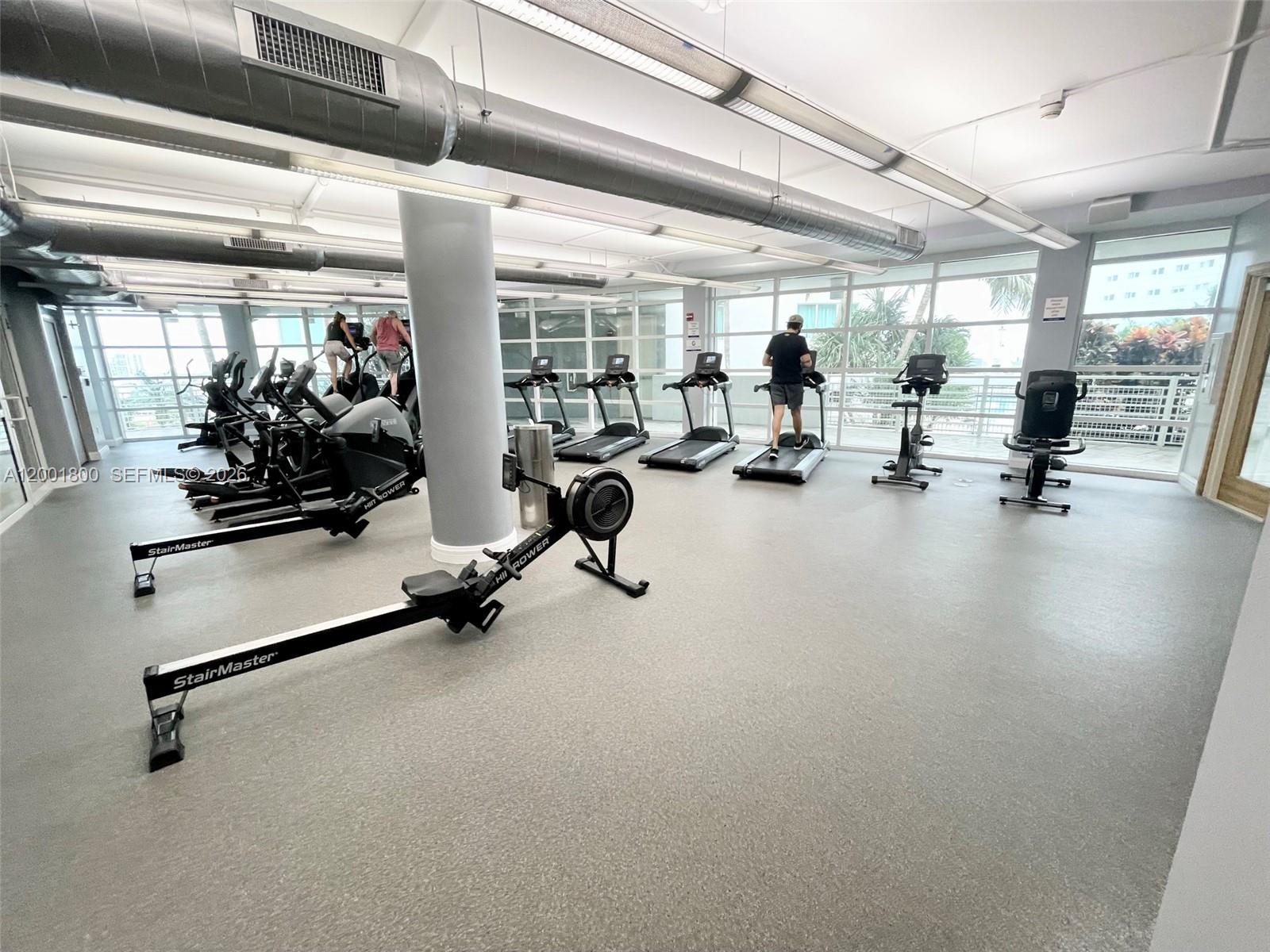 VIZCAYNE NORTH CONDO - Residential Lease