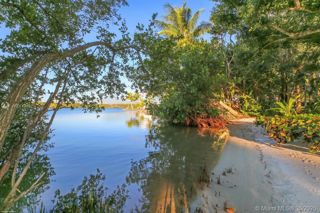 JUPITER ISLAND - Residential