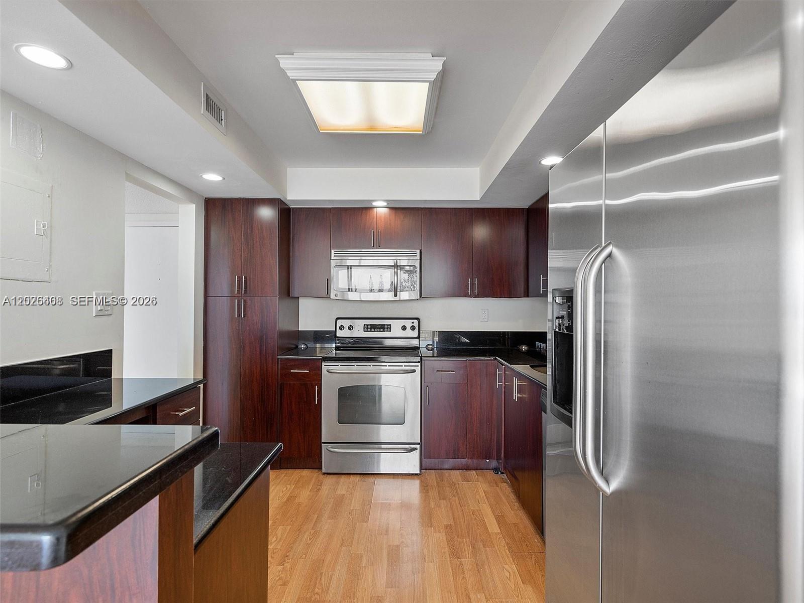 Properties 4 18021 Biscayne Blvd 603