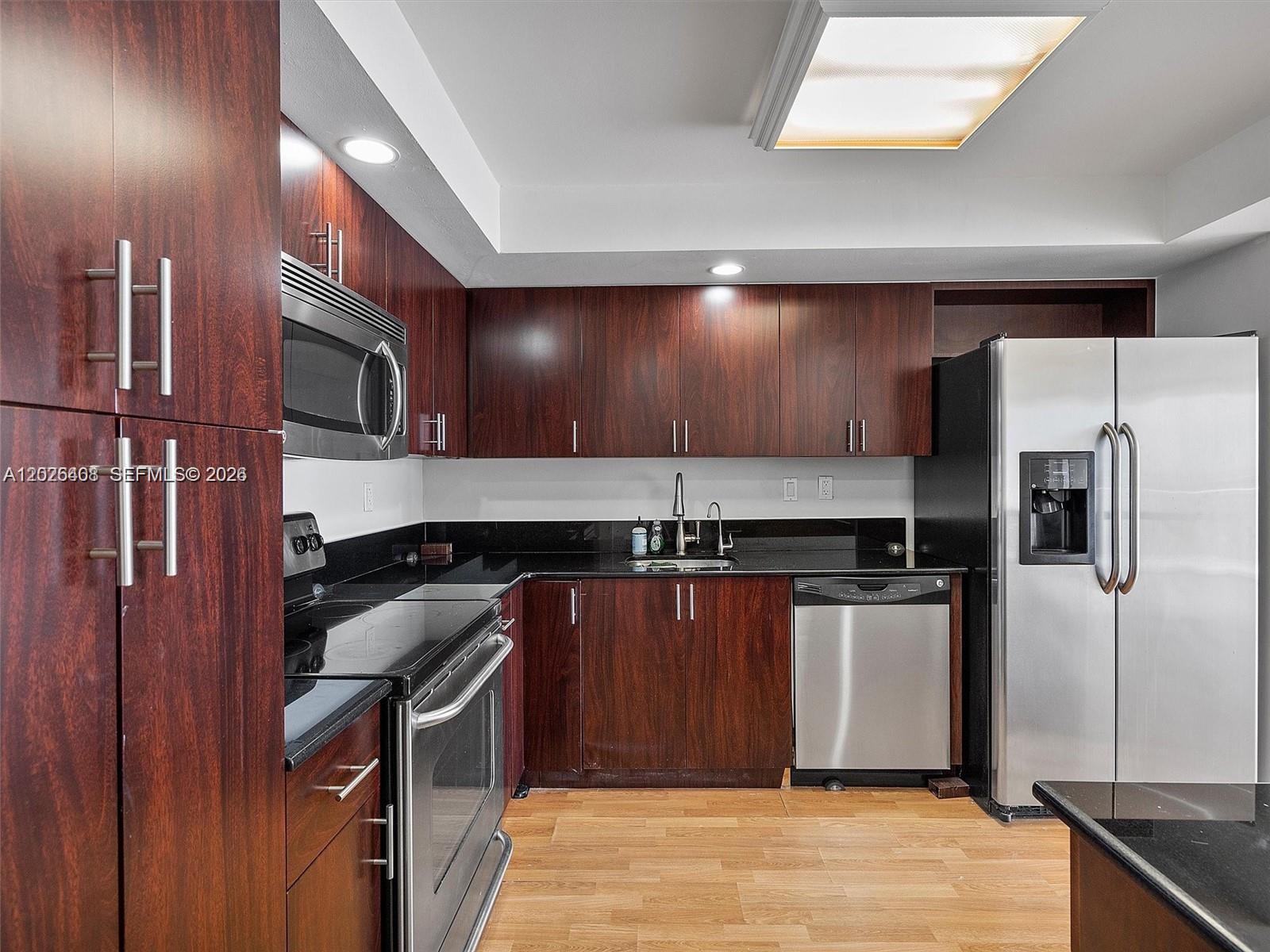Properties 2 18021 Biscayne Blvd 603
