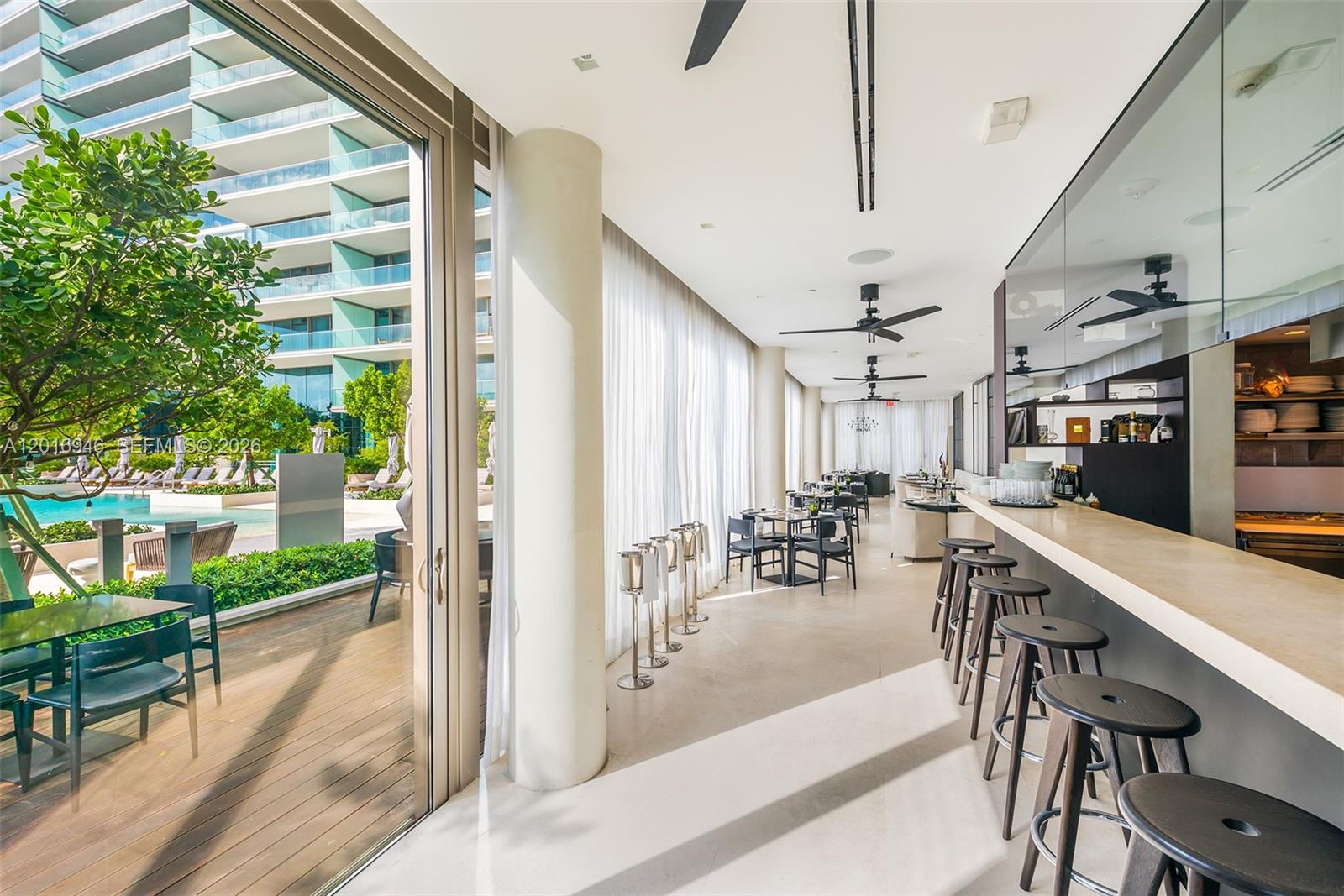 OCEANA BAL HARBOUR CONDO - Residential