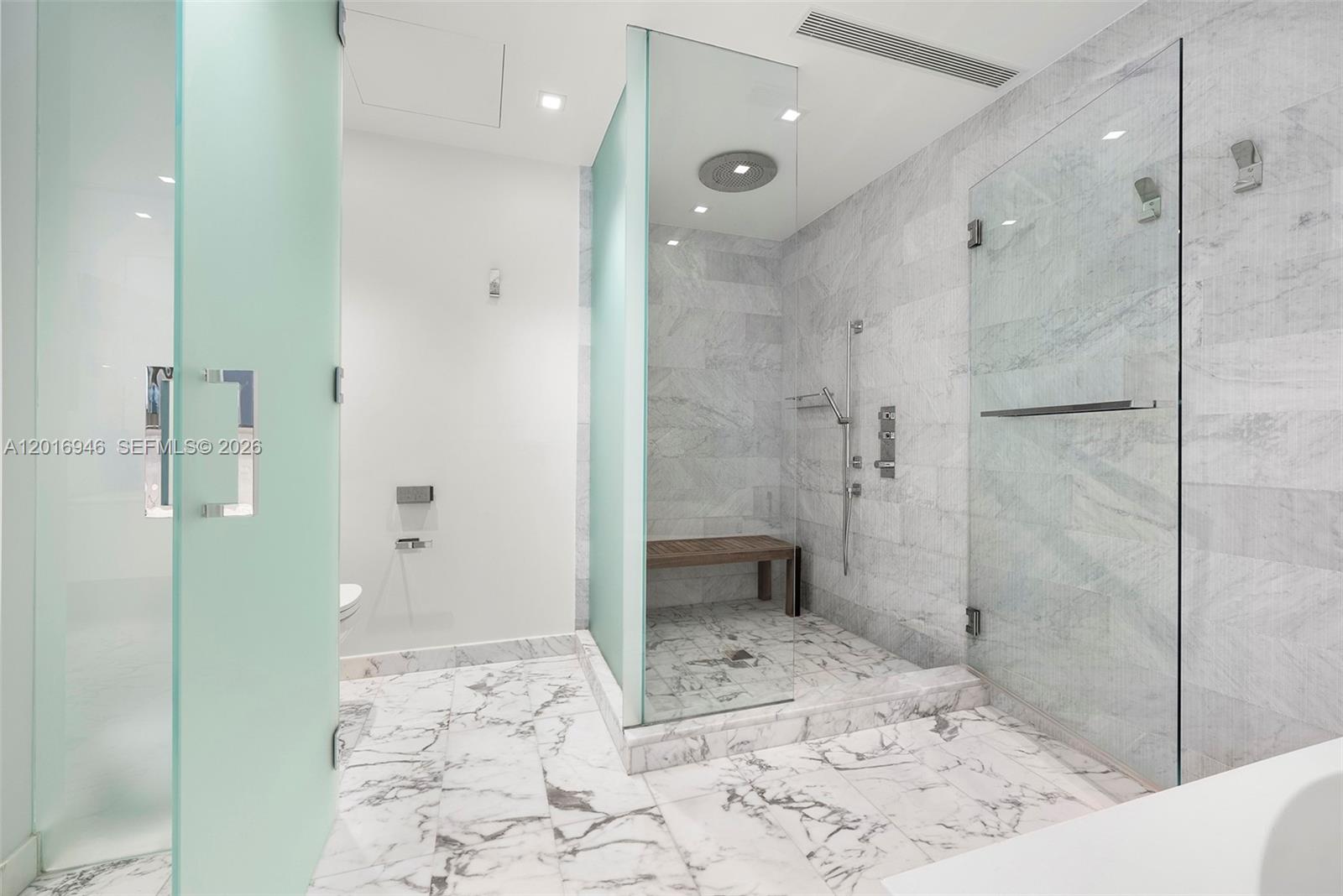 OCEANA BAL HARBOUR CONDO - Residential