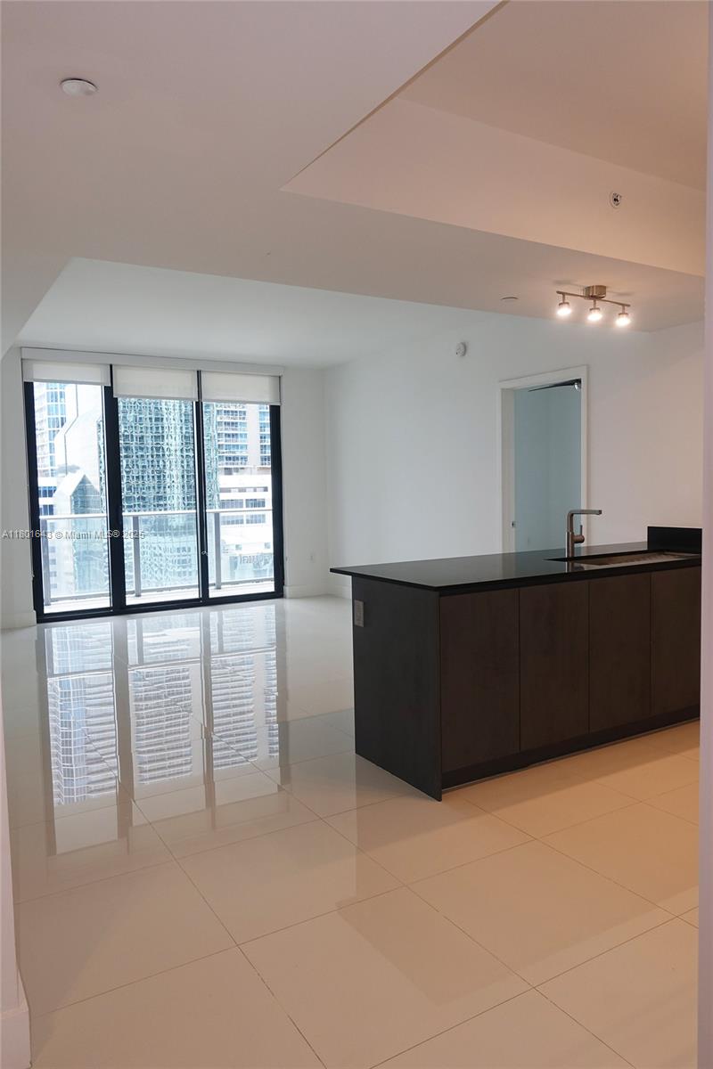 1010 BRICKELL CONDO - Residential