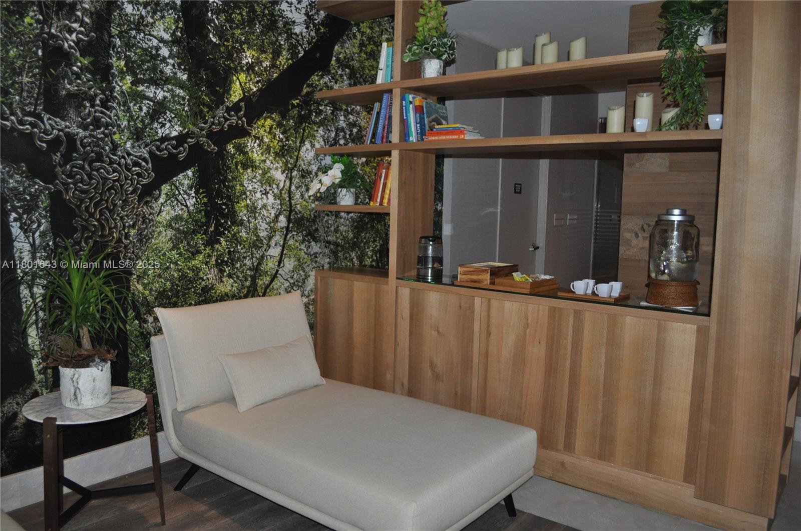 1010 BRICKELL CONDO - Residential