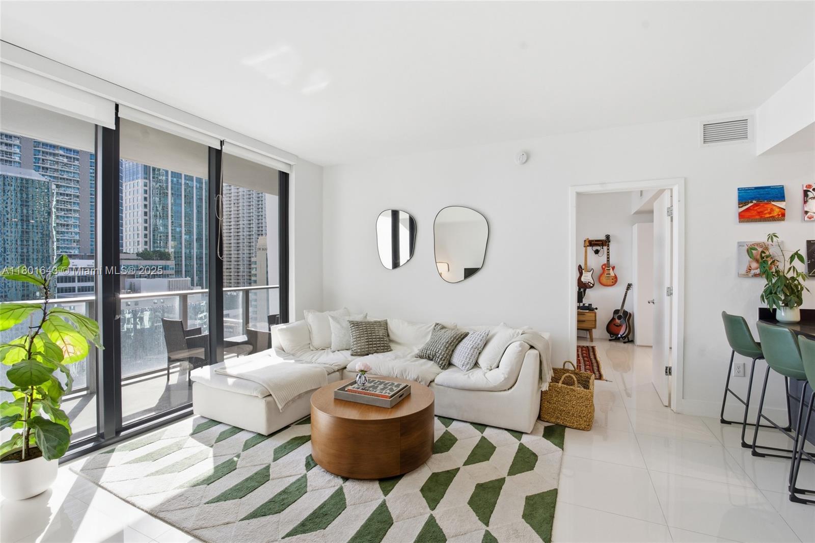 1010 BRICKELL CONDO - Residential