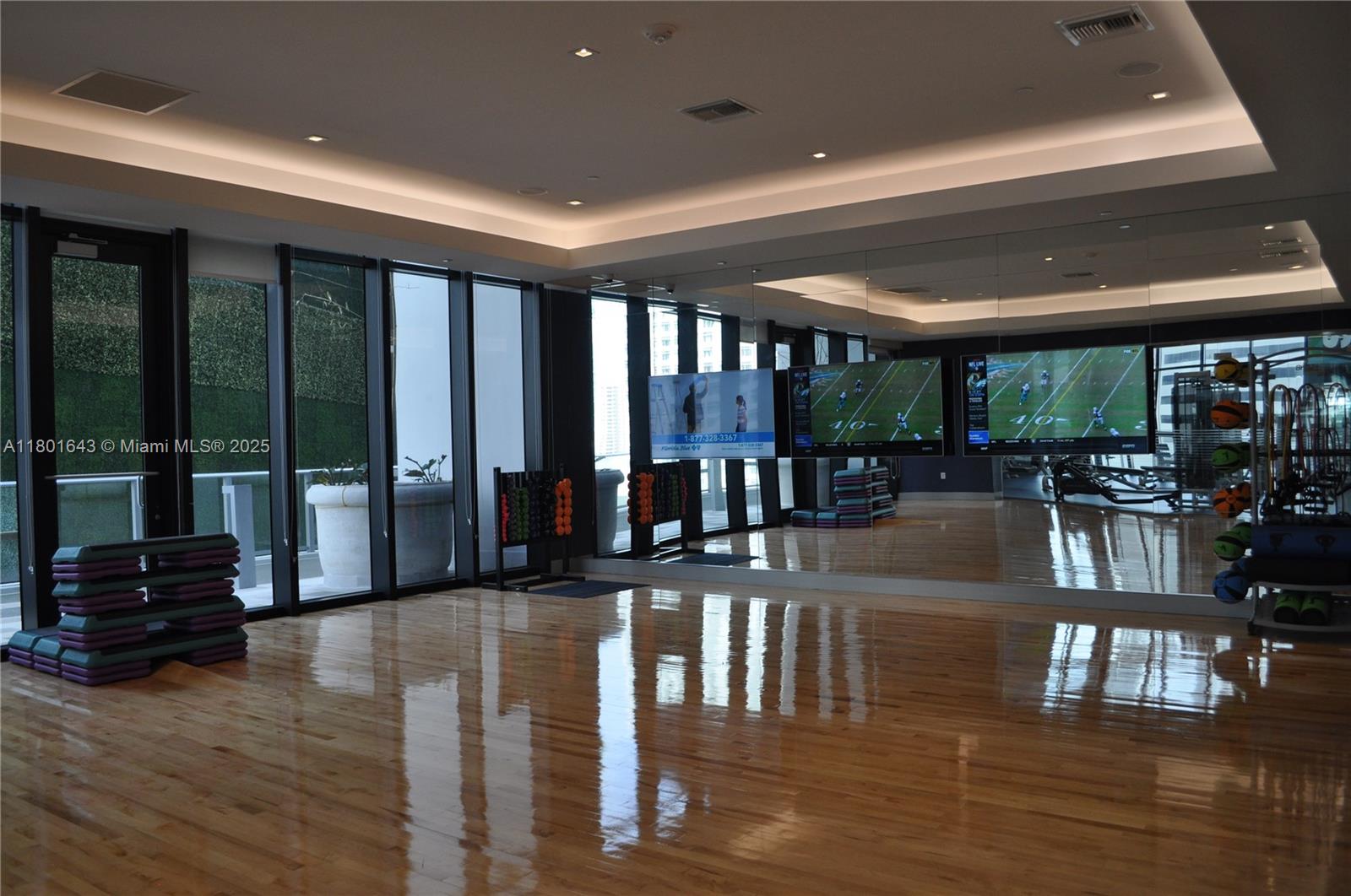 1010 BRICKELL CONDO - Residential