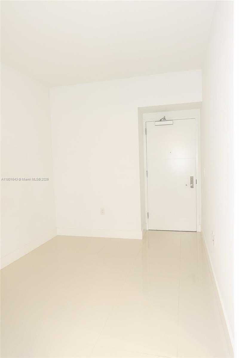 1010 BRICKELL CONDO - Residential