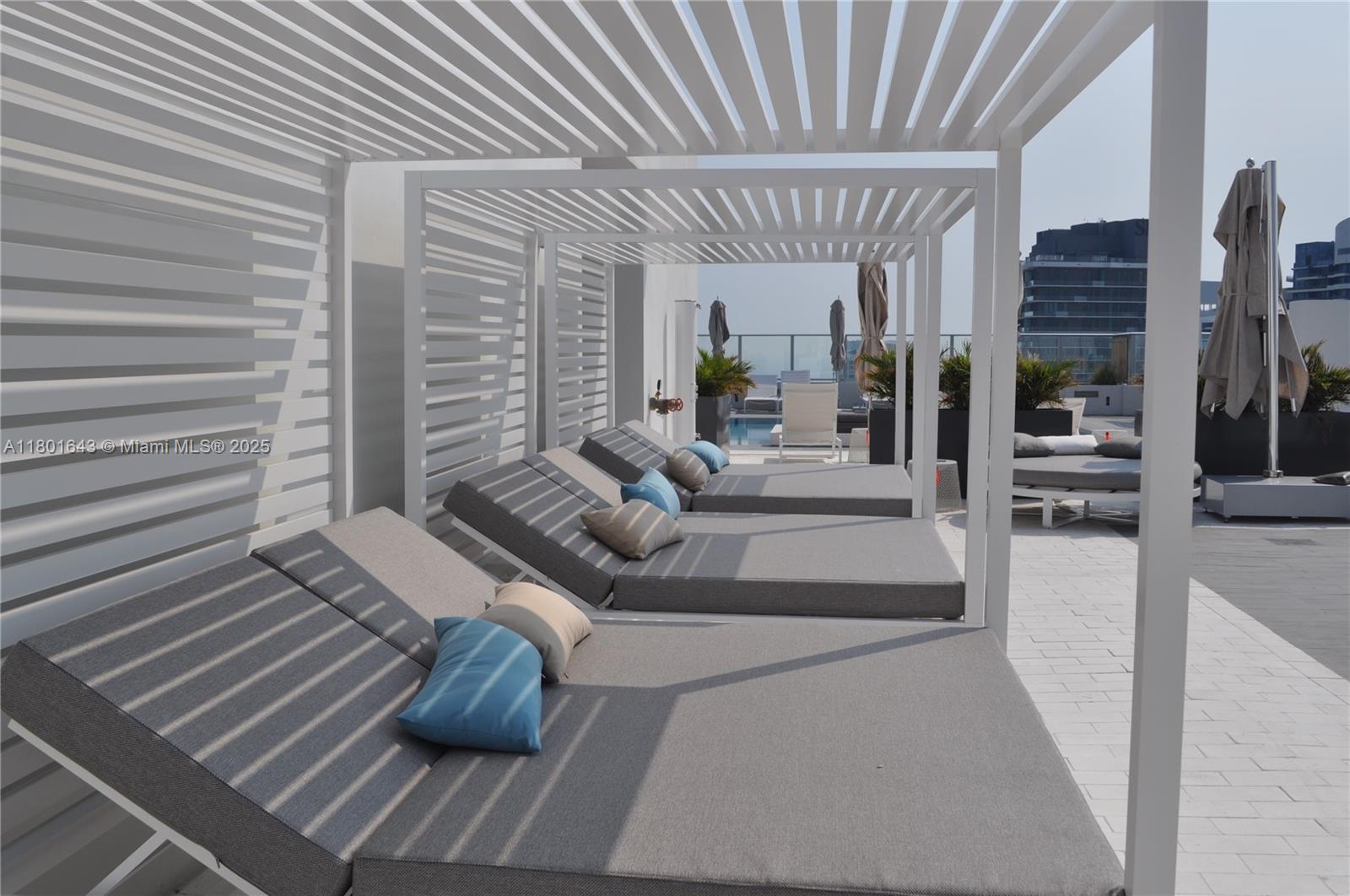 1010 BRICKELL CONDO - Residential