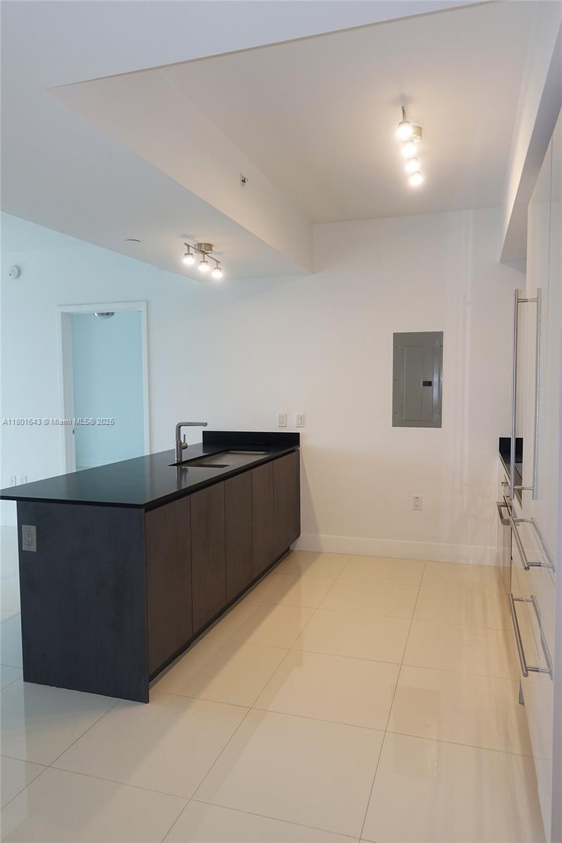 1010 BRICKELL CONDO - Residential