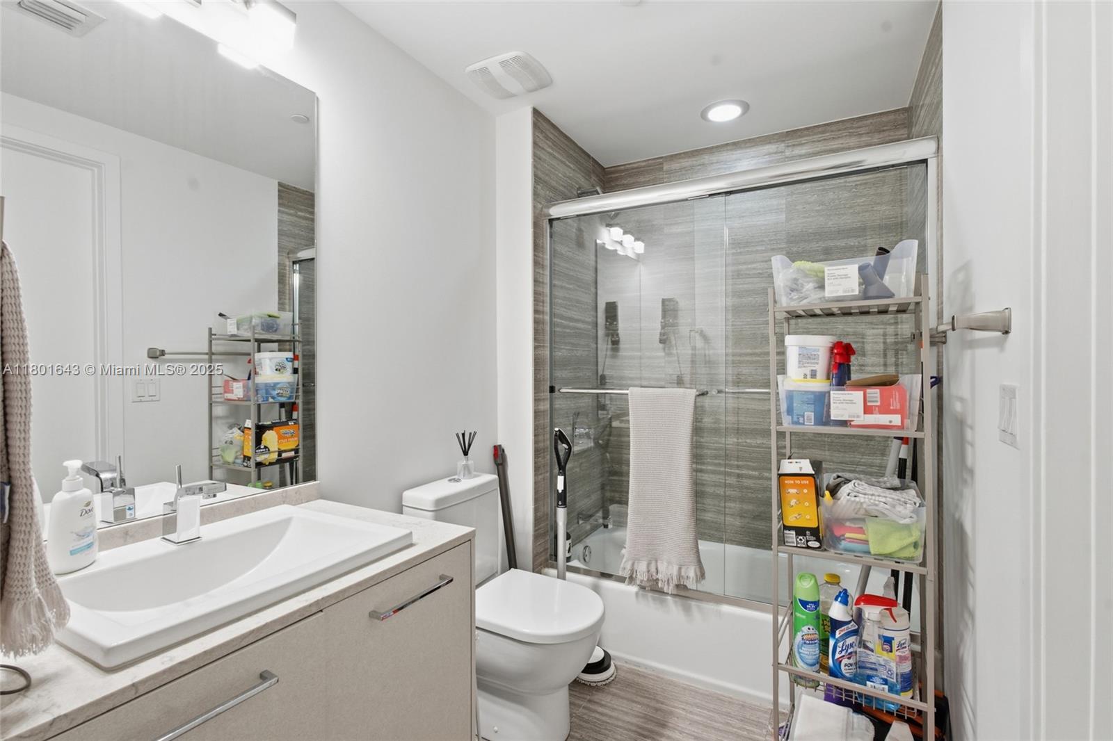 1010 BRICKELL CONDO - Residential