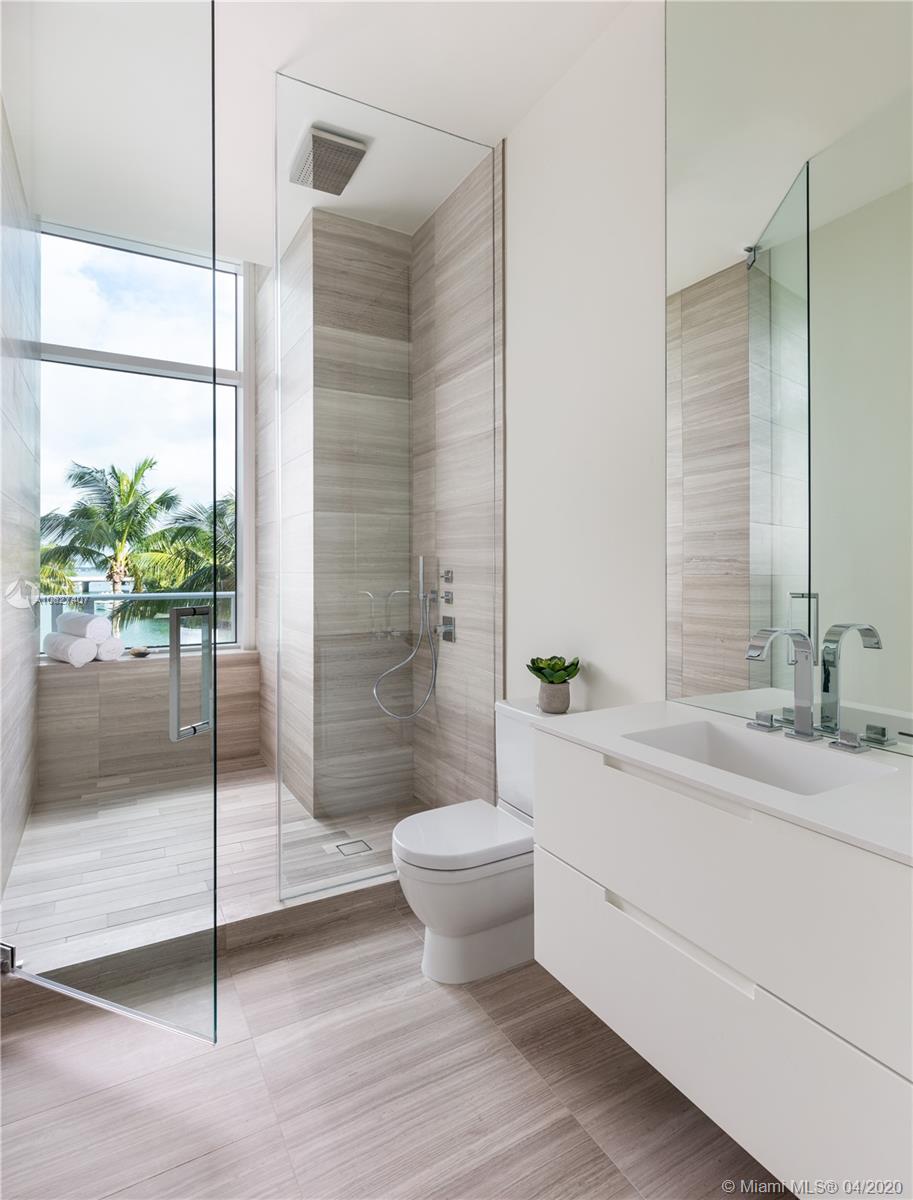 The Ritz-Carlton - Residential