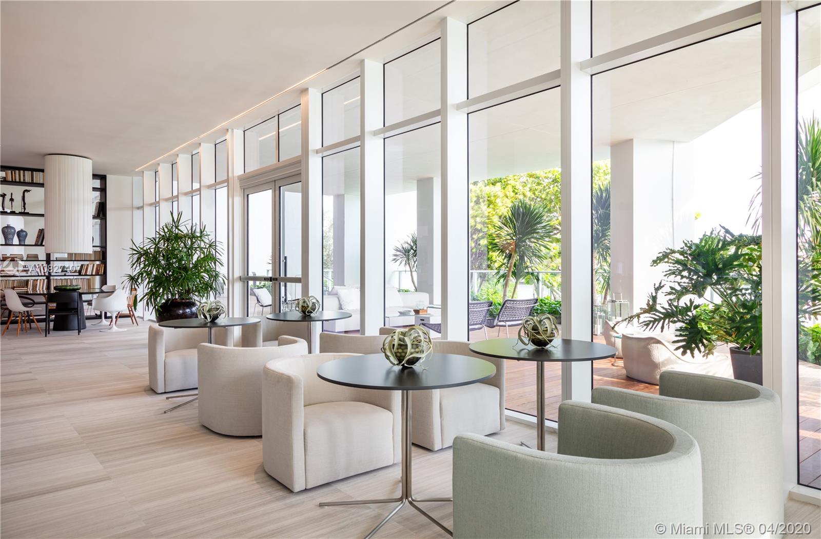 The Ritz-Carlton - Residential