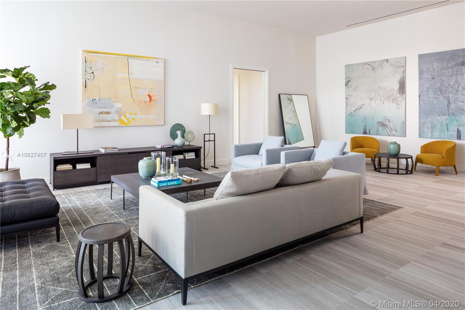 The Ritz-Carlton - Residential