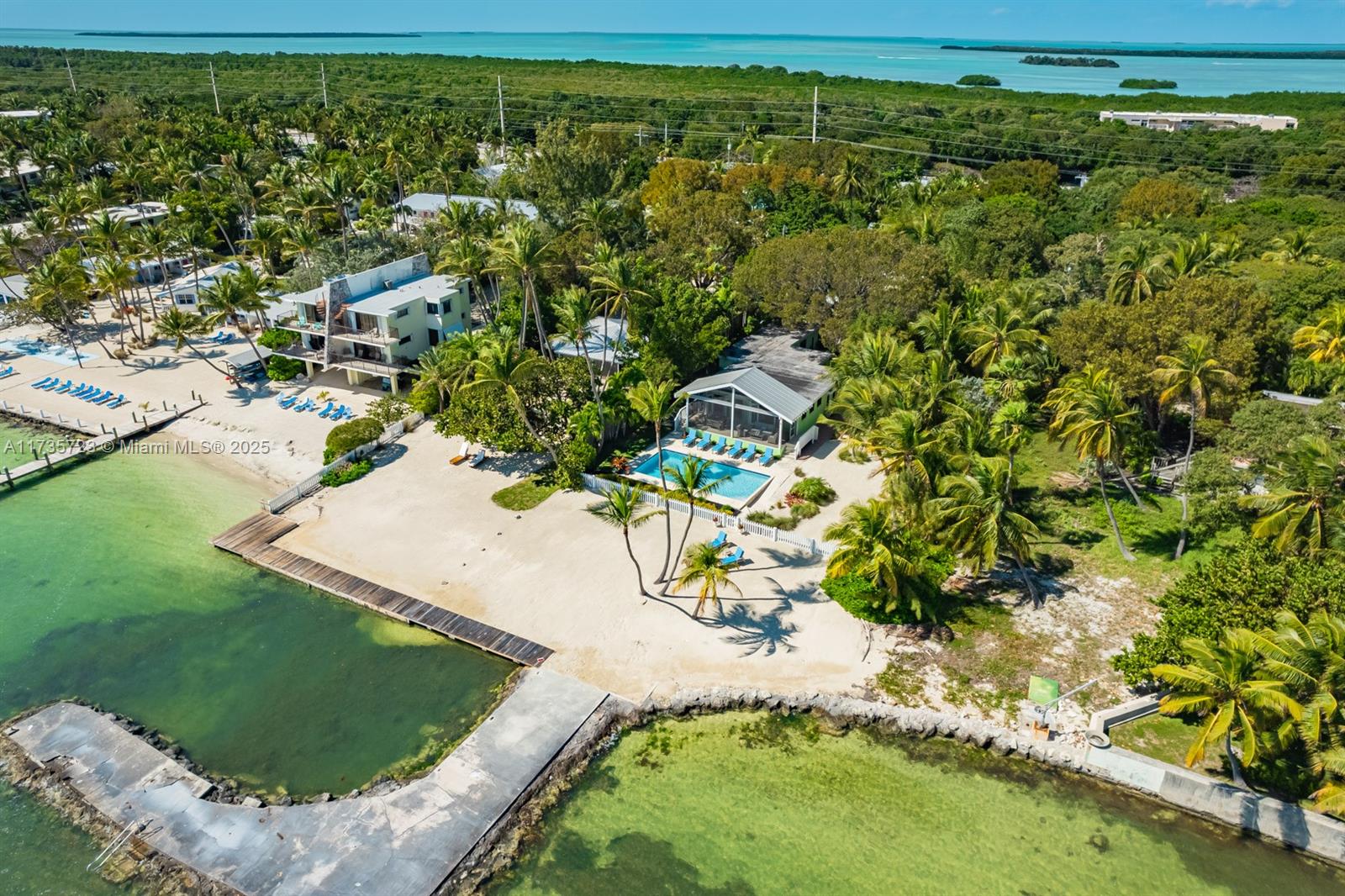 UPPER MATECUMBE - Residential