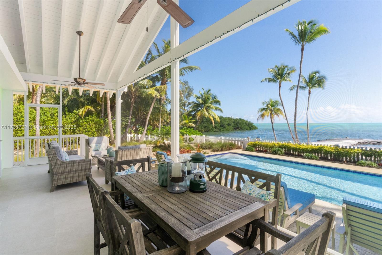 UPPER MATECUMBE - Residential