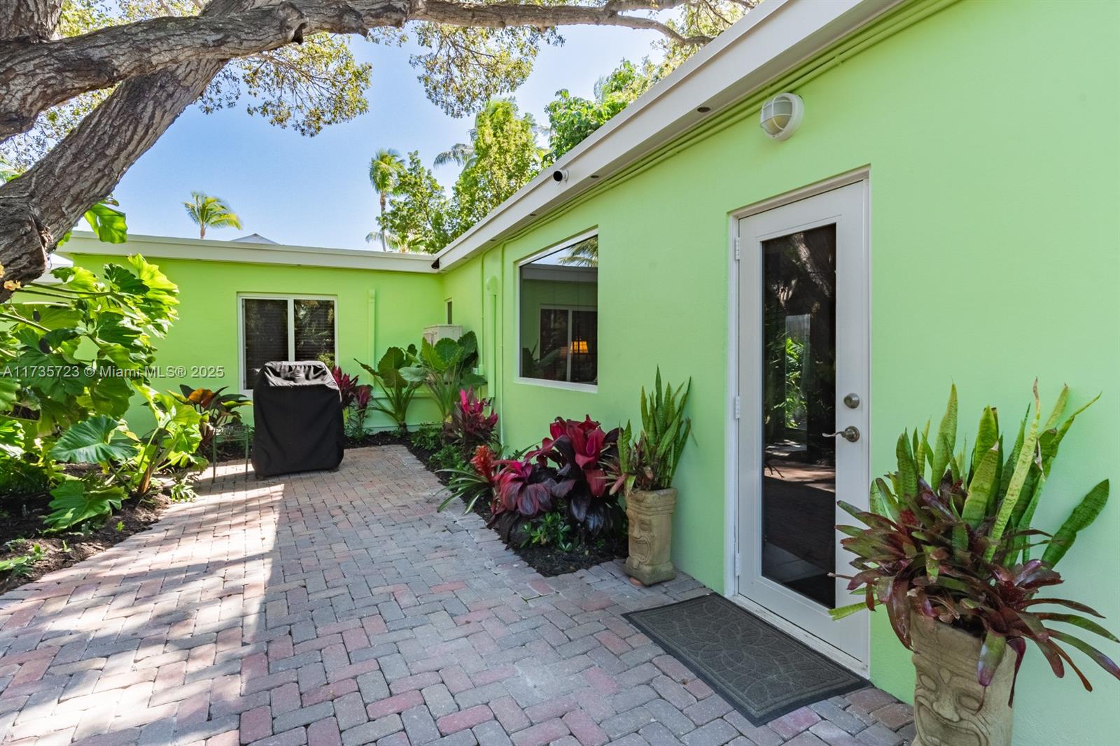 UPPER MATECUMBE - Residential