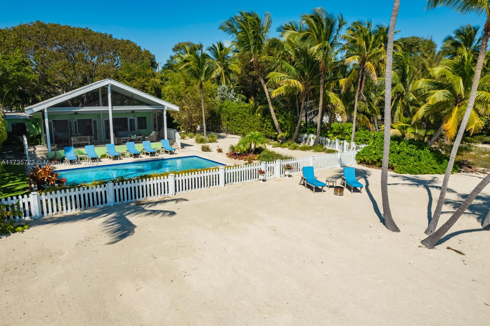 UPPER MATECUMBE - Residential