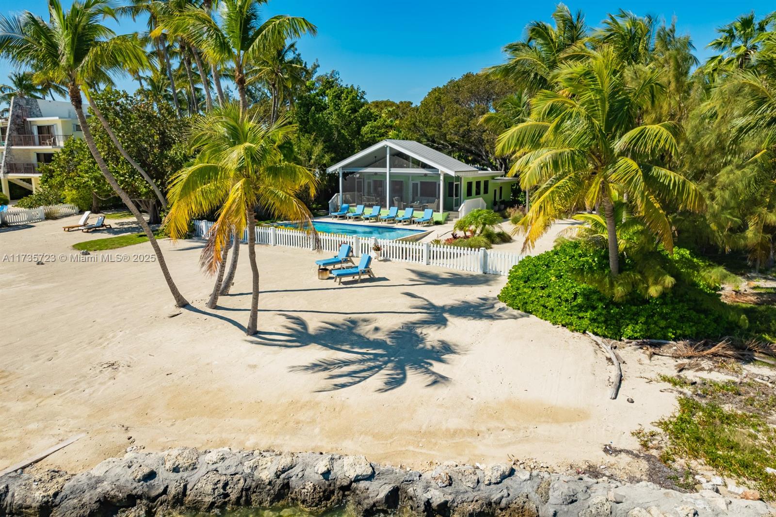 UPPER MATECUMBE - Residential