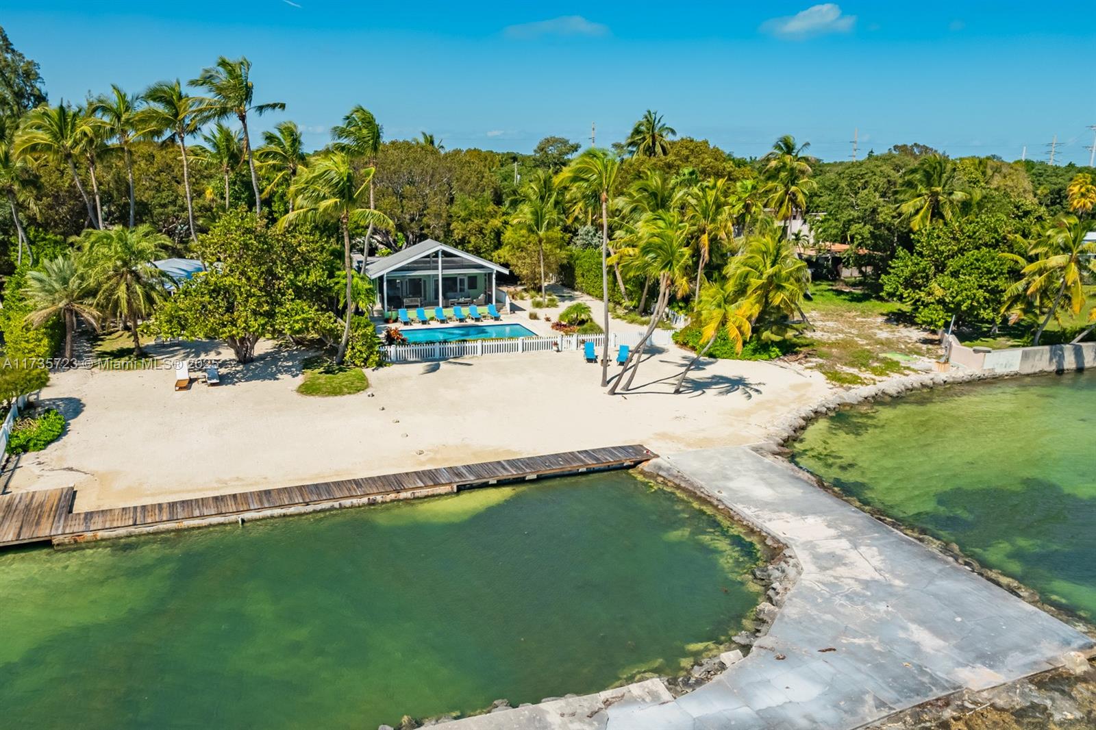 UPPER MATECUMBE - Residential