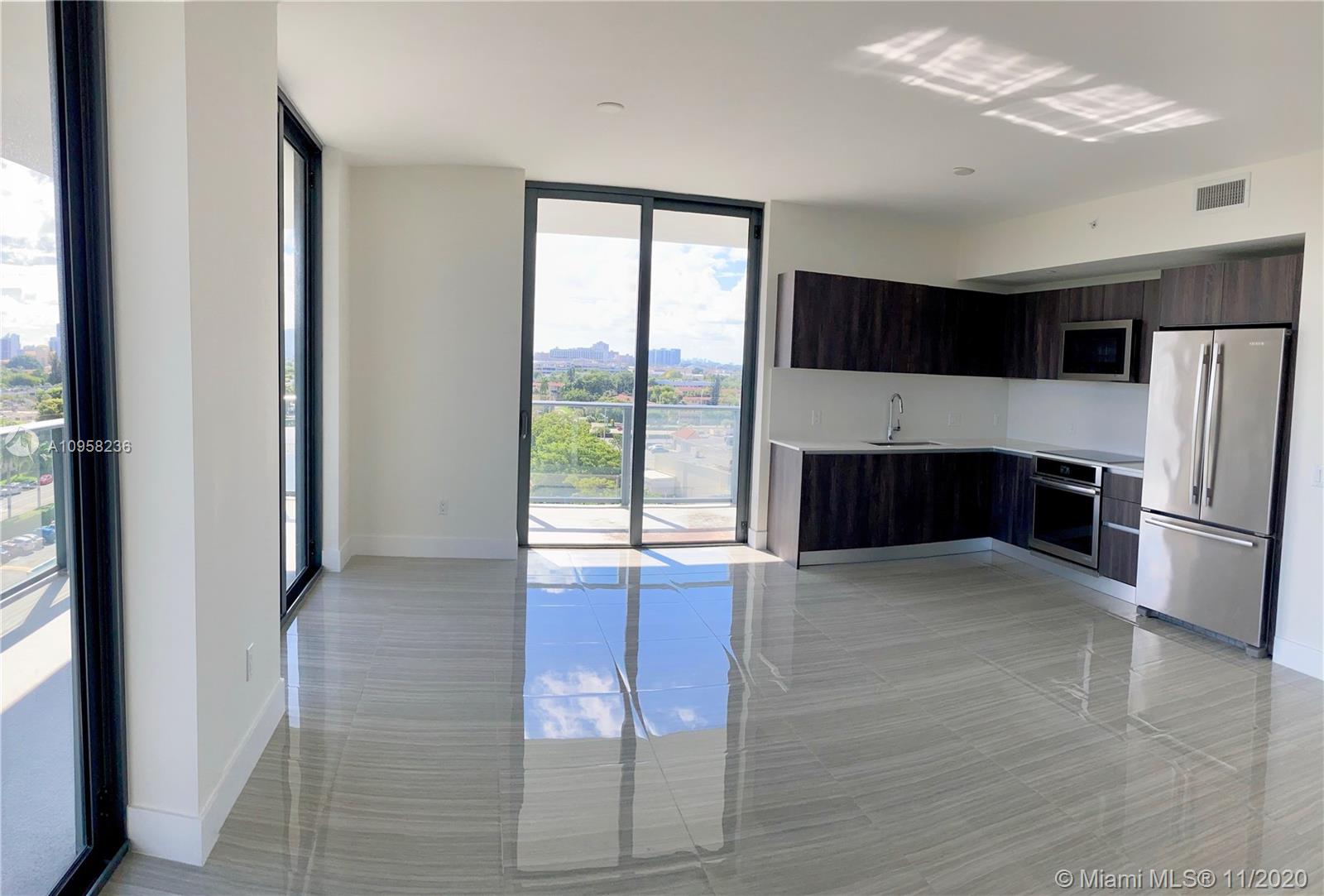 AVENTURA PARKSQUARE - Residential