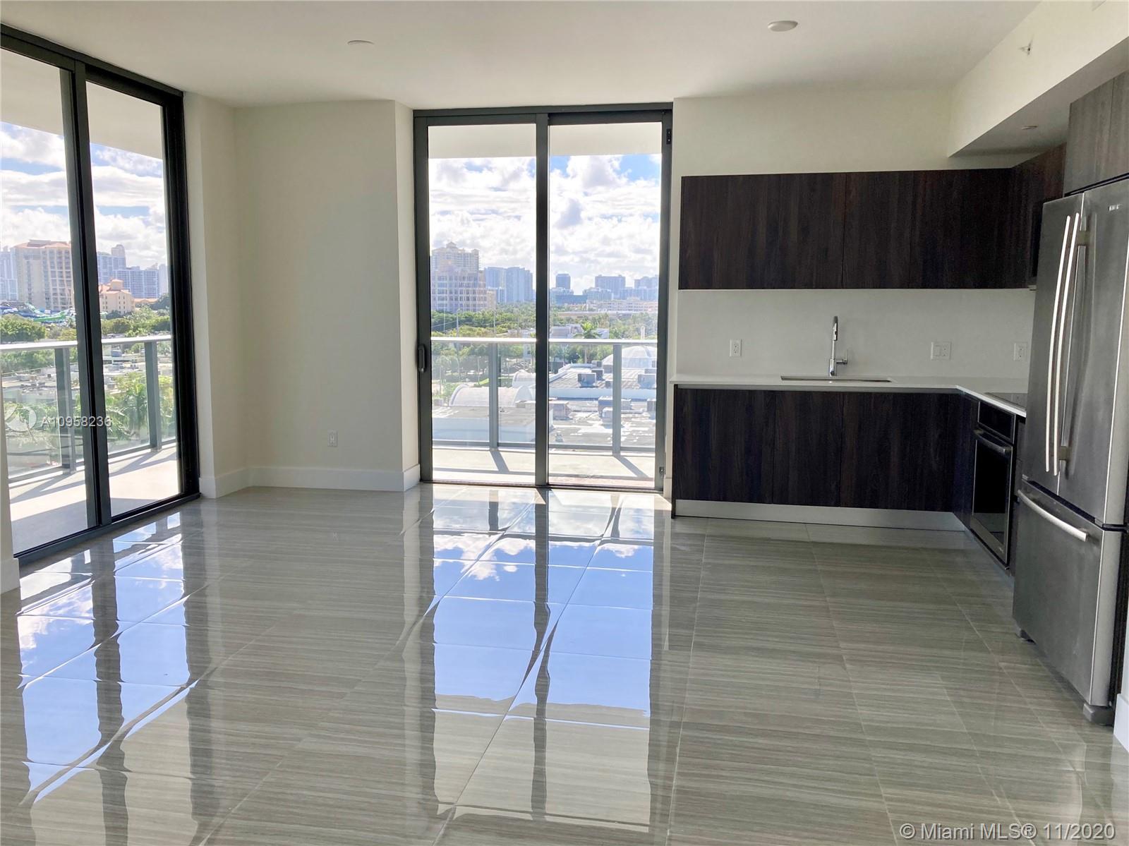 AVENTURA PARKSQUARE - Residential