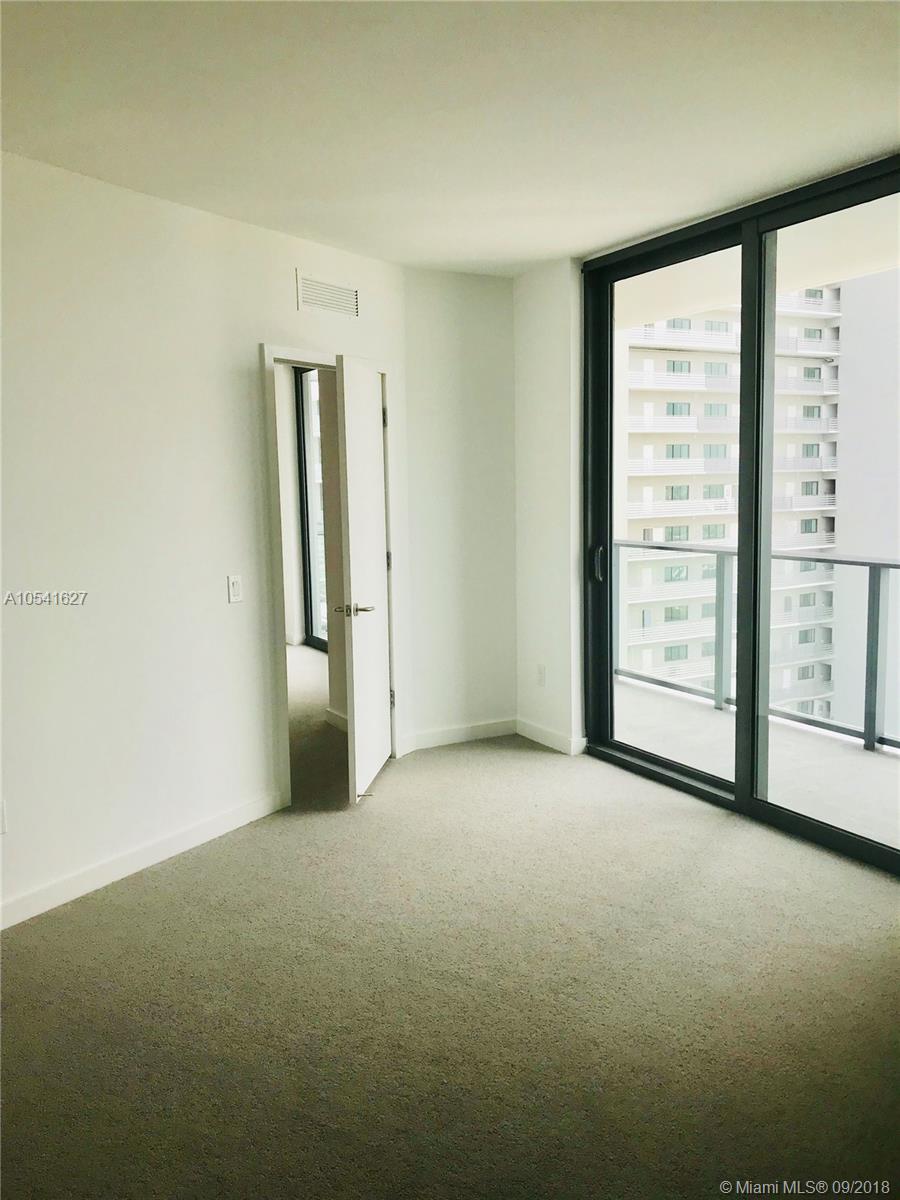 PARAISO BAYVIEWS CONDO - Residential Lease