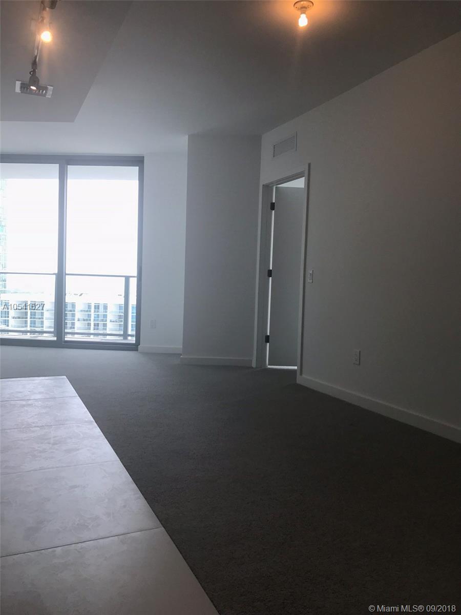 PARAISO BAYVIEWS CONDO - Residential Lease