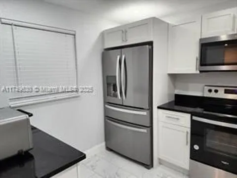 3905 N Nob Hill Rd Unit 110, Sunrise, FL 33351 - MLS#: A11749630
