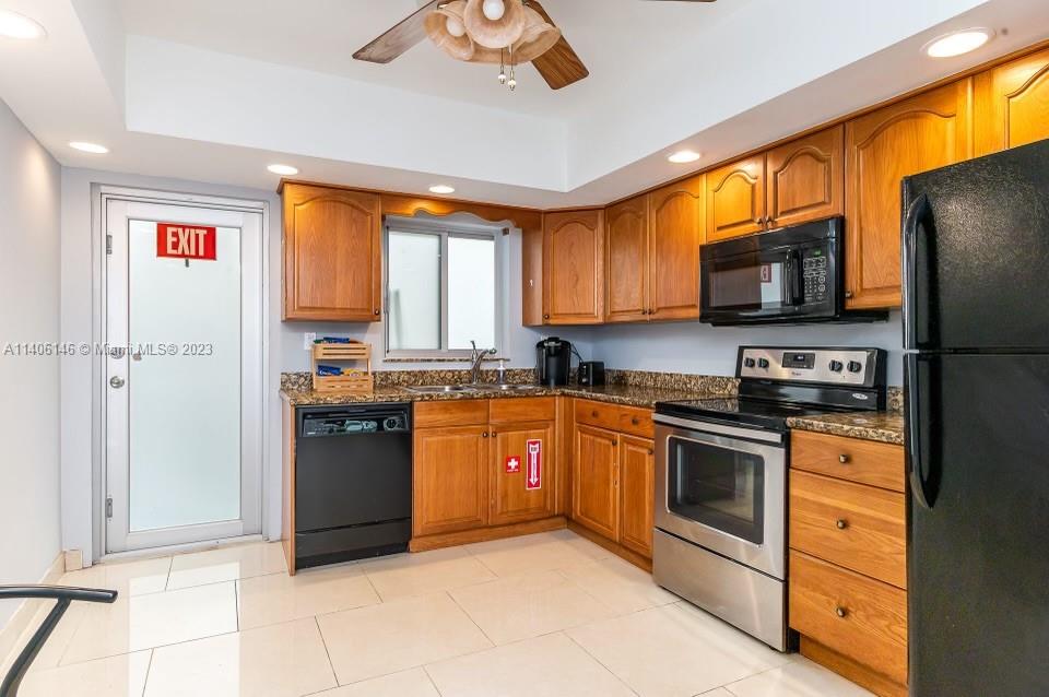 ISLAND HOUSE SOUTH CONDO - Residential Income