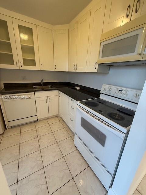 BRAVURA I CONDO - Residential Lease