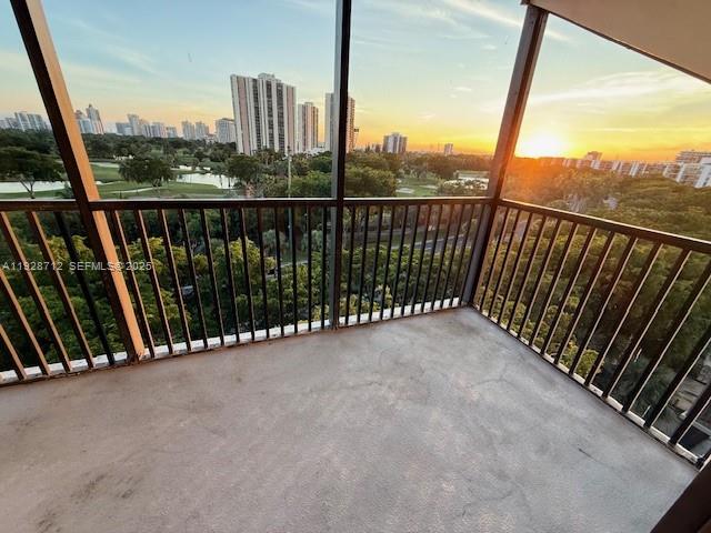 BRAVURA I CONDO - Residential Lease