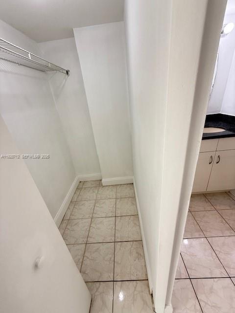 BRAVURA I CONDO - Residential Lease