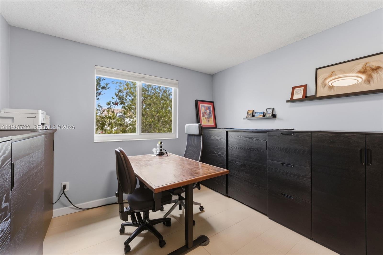 ROYAL GRAND CONDO - Residential