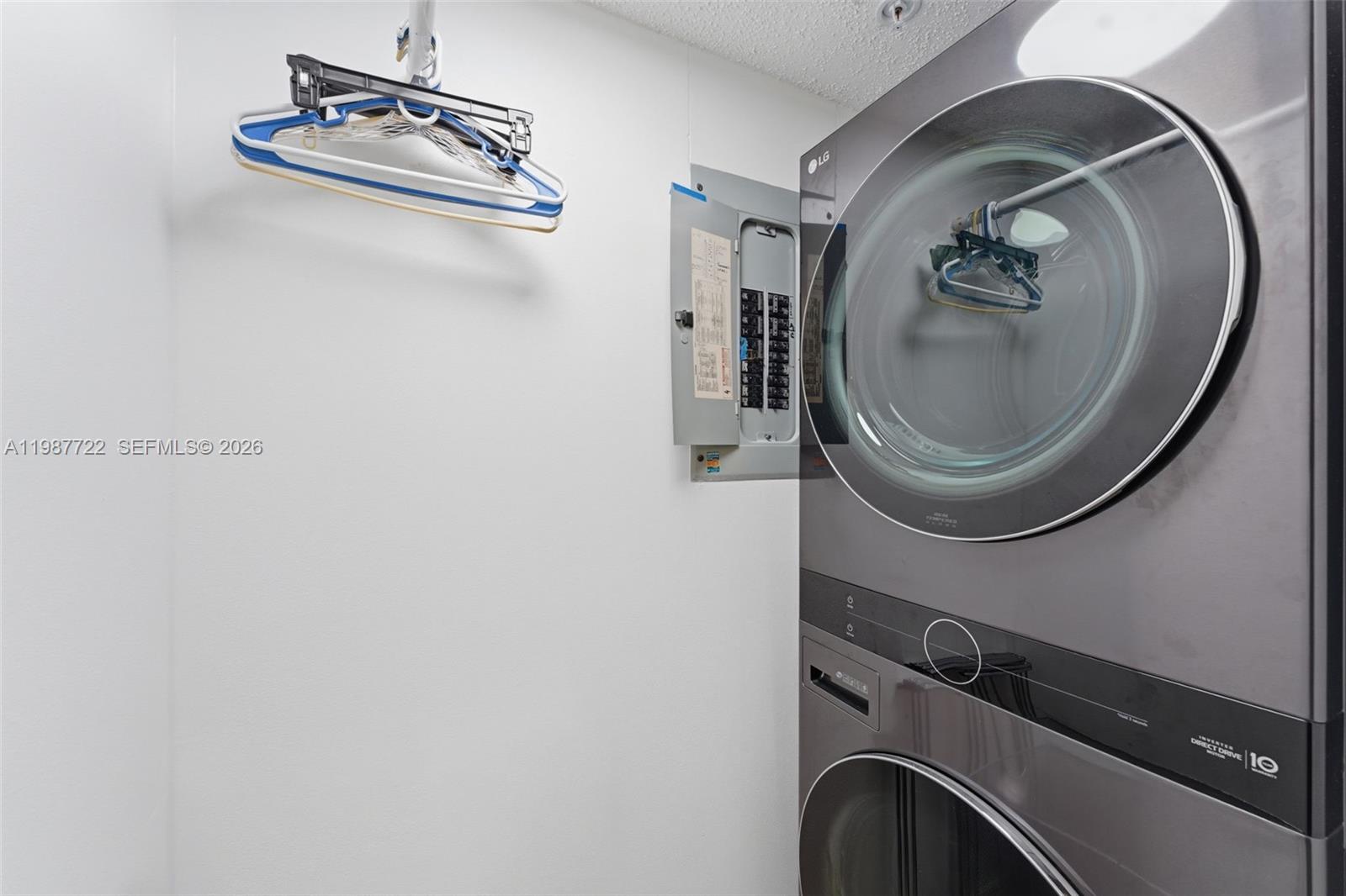 ROYAL GRAND CONDO - Residential