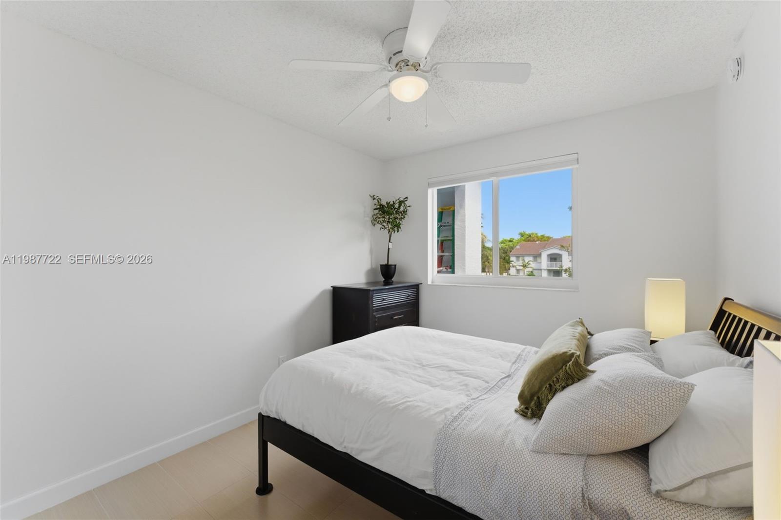 ROYAL GRAND CONDO - Residential