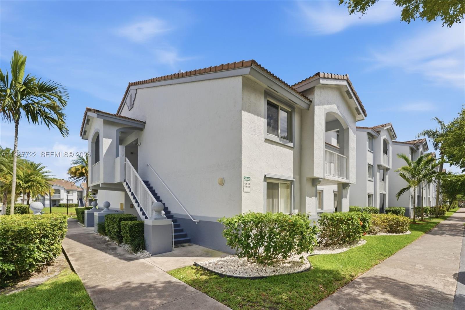 ROYAL GRAND CONDO - Residential