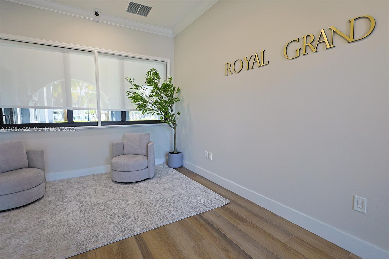 ROYAL GRAND CONDO - Residential