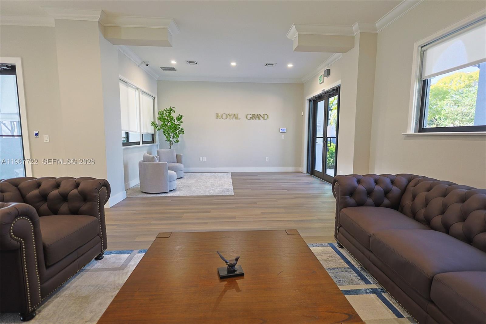 ROYAL GRAND CONDO - Residential