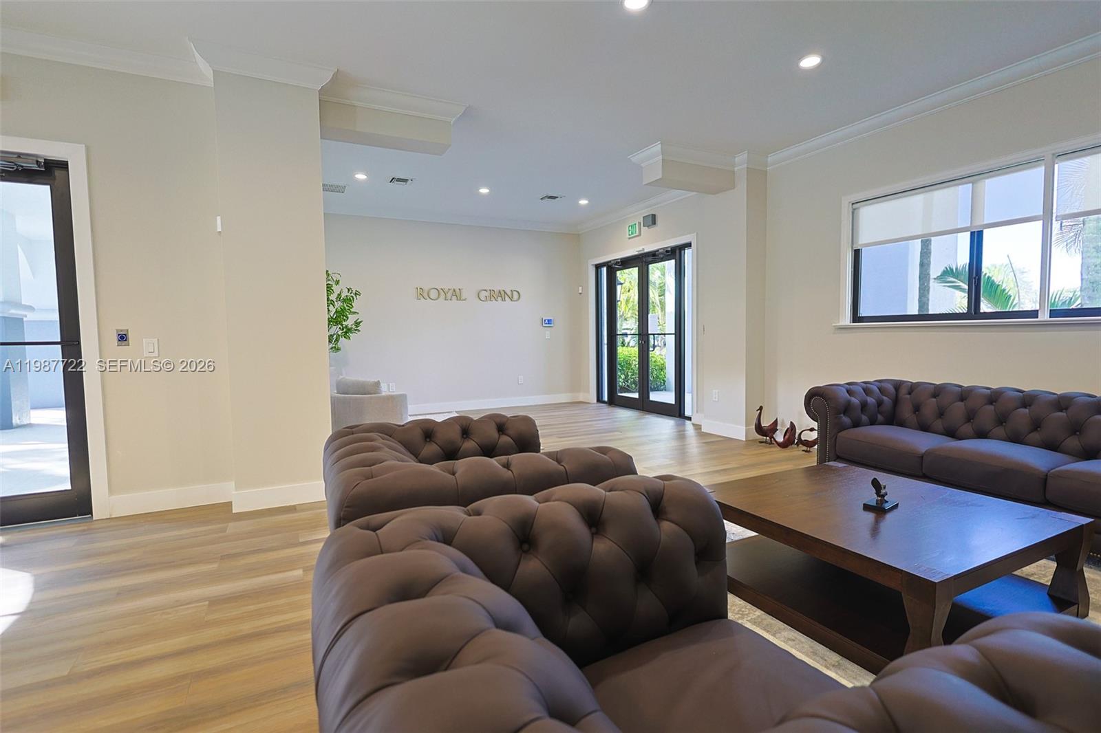 ROYAL GRAND CONDO - Residential