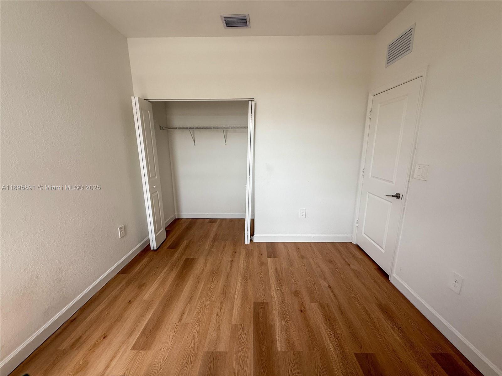 GOLF PARK SEC 1 - Residential